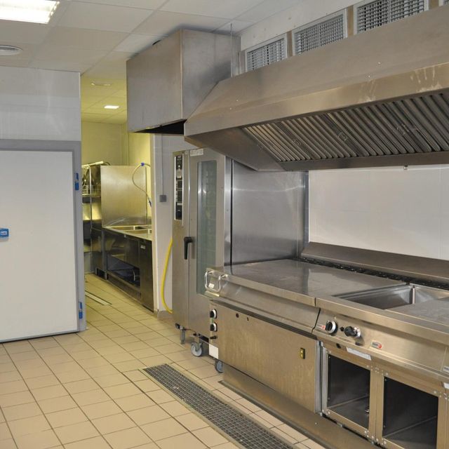 Cocina amplia